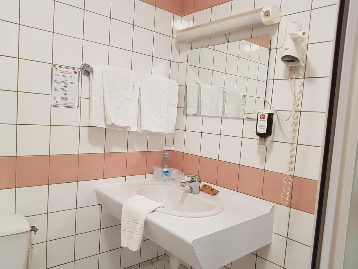 Villa Motel Stenay エクステリア 写真
